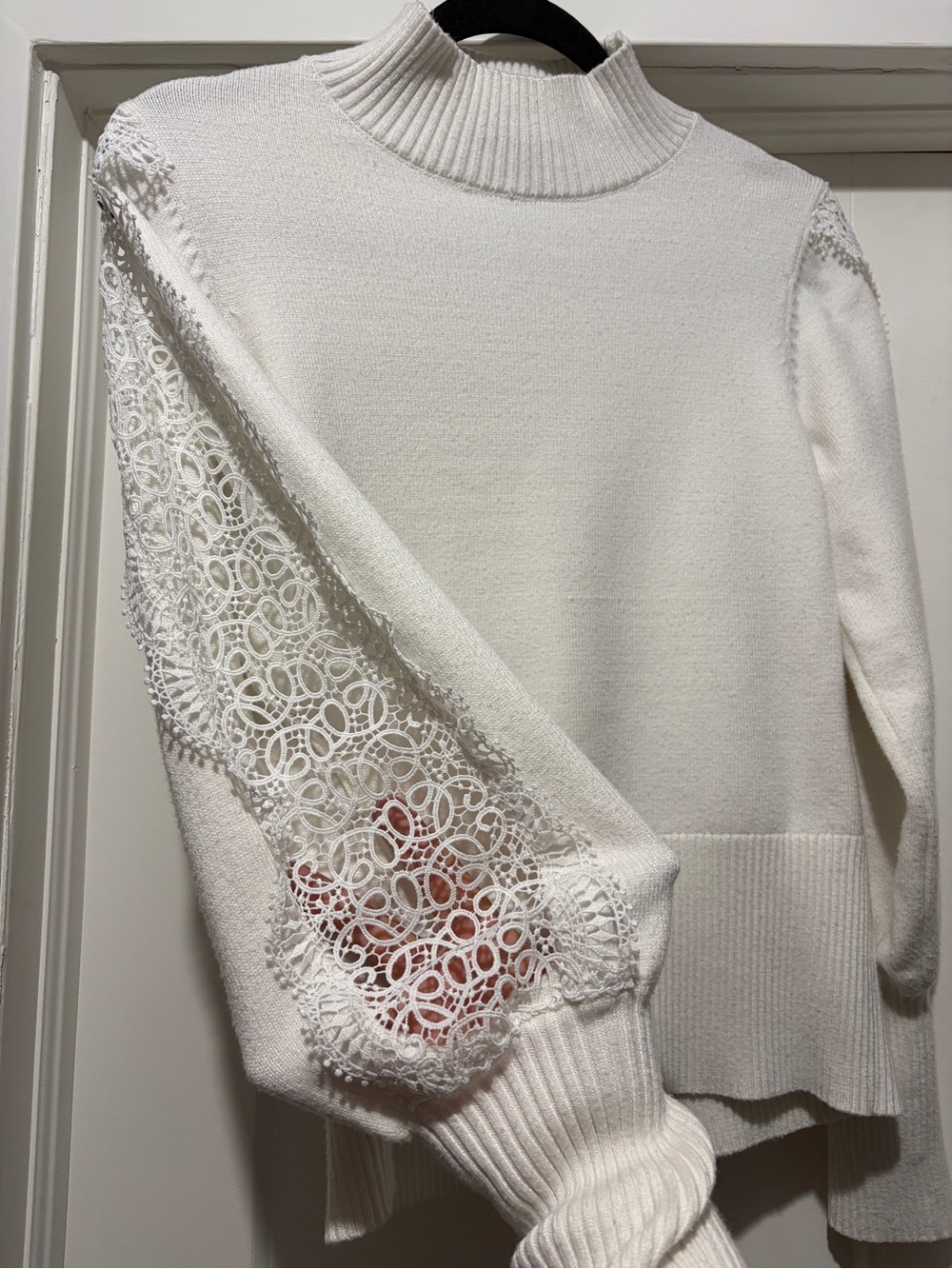 Melanie Lyne Lace-Sleeve Mock Neck Sweater - White